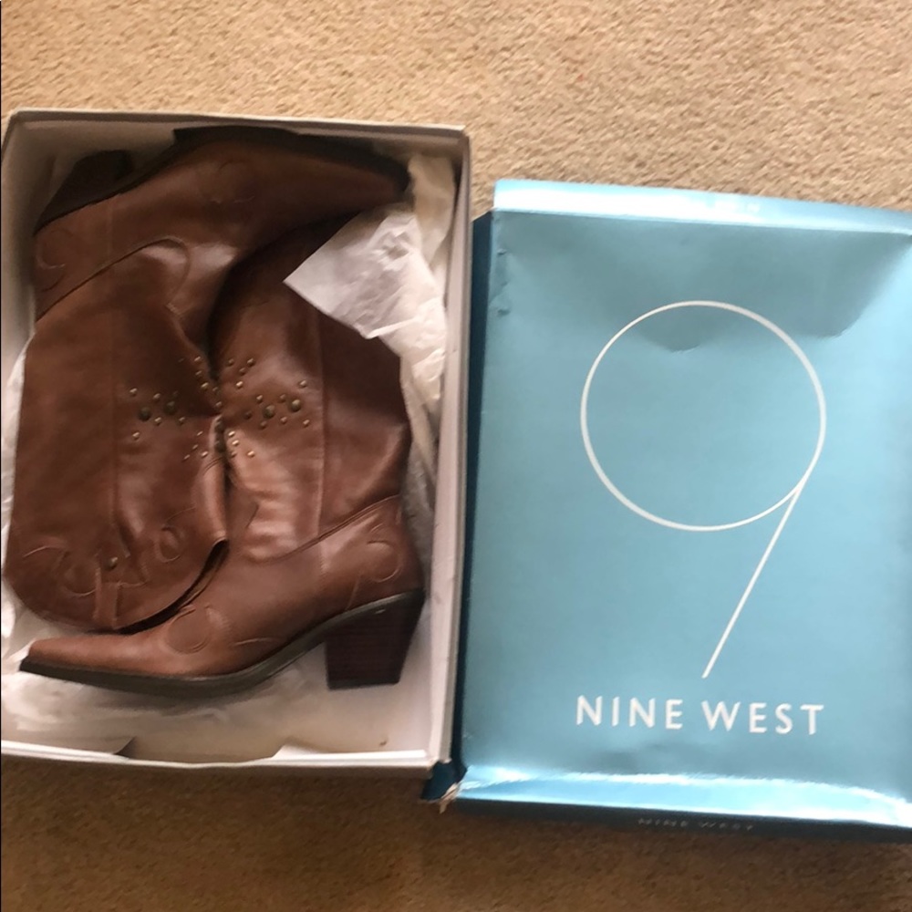 Nine West NWT brown leather boots sz 8